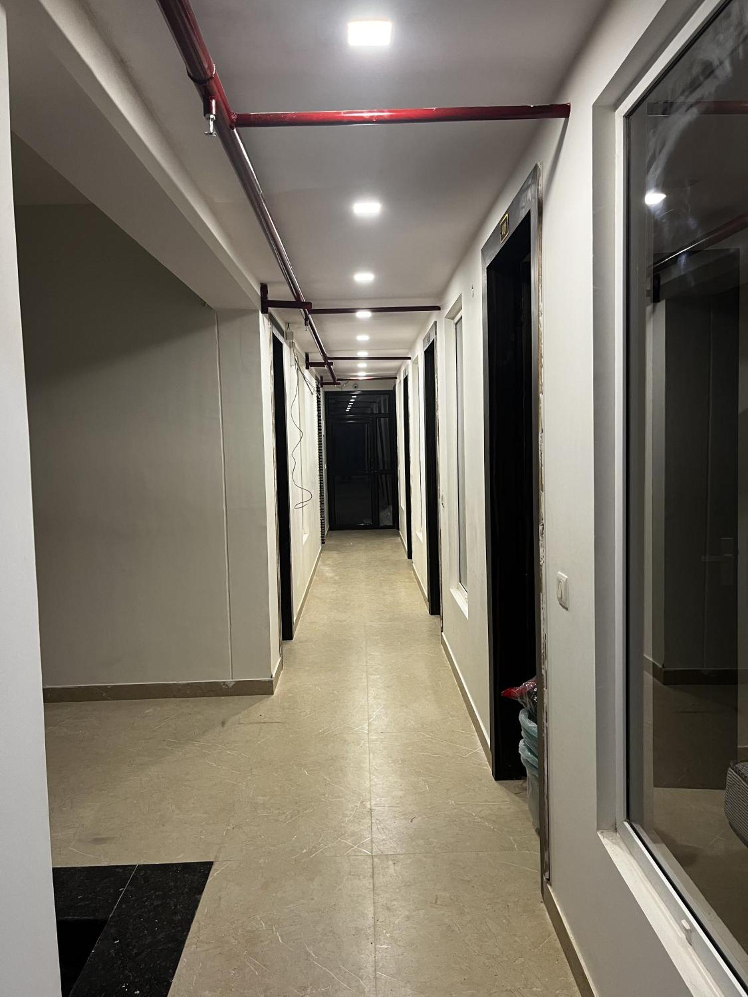 Roomquet Comfort Inn อัลลอฮาบาด ภายนอก รูปภาพ